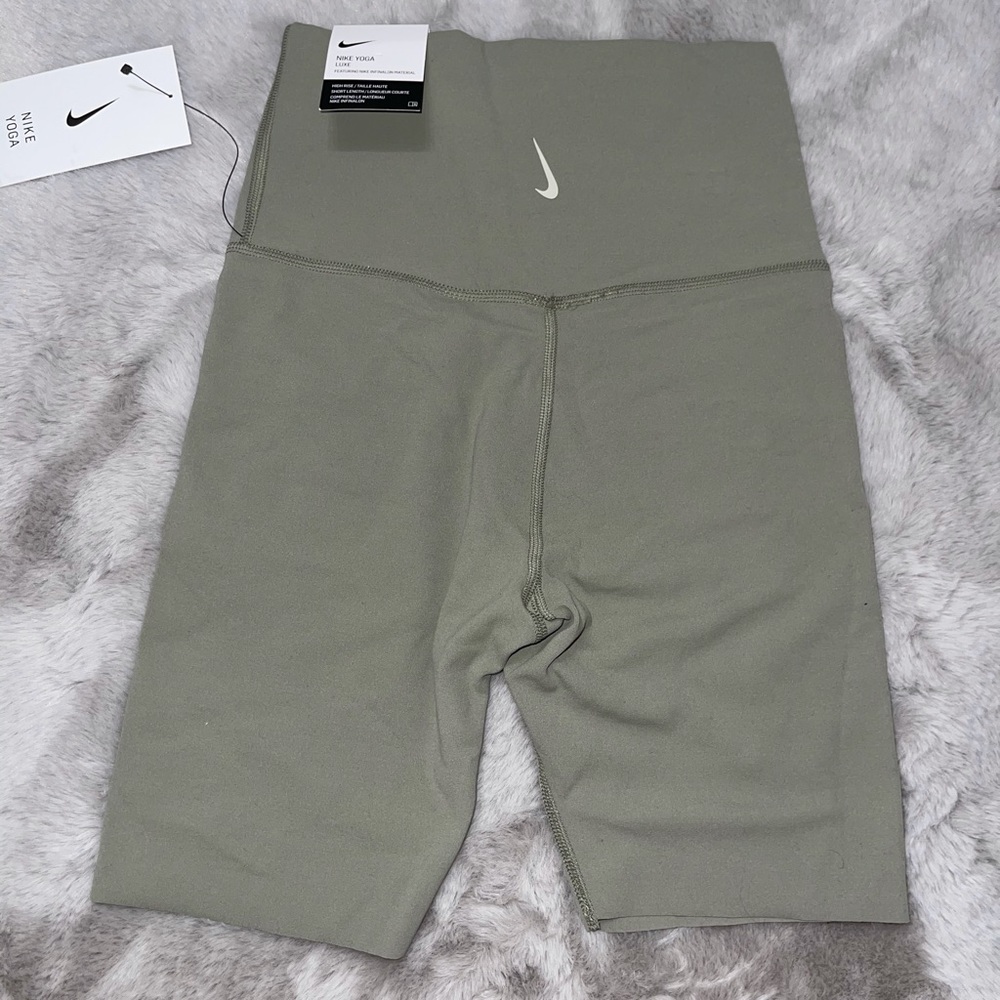Nike Women’s Yoga Shorts Luxe